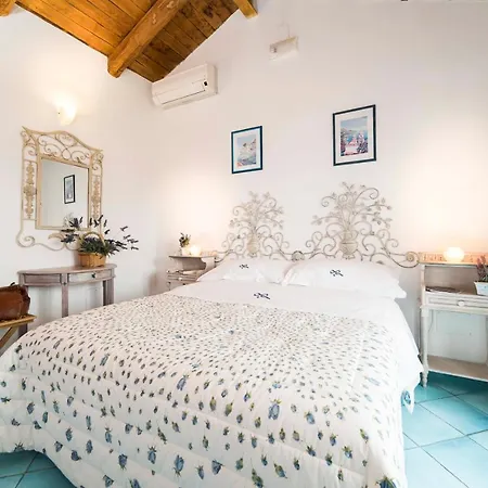 Gattacicova Bed & Breakfast *